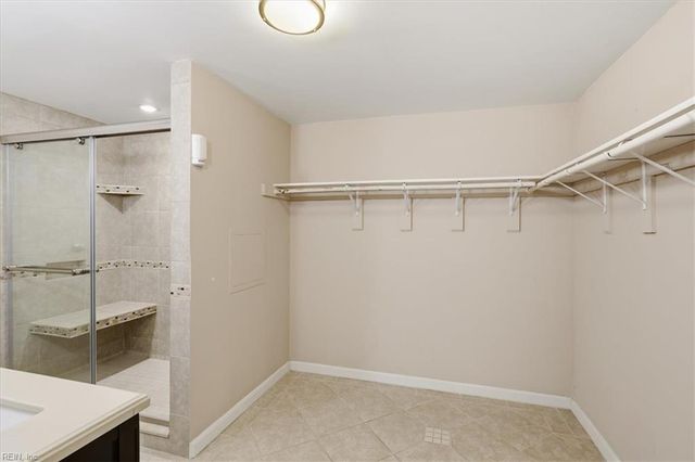 1221 Botetourt GDNS, Norfolk, VA 23517