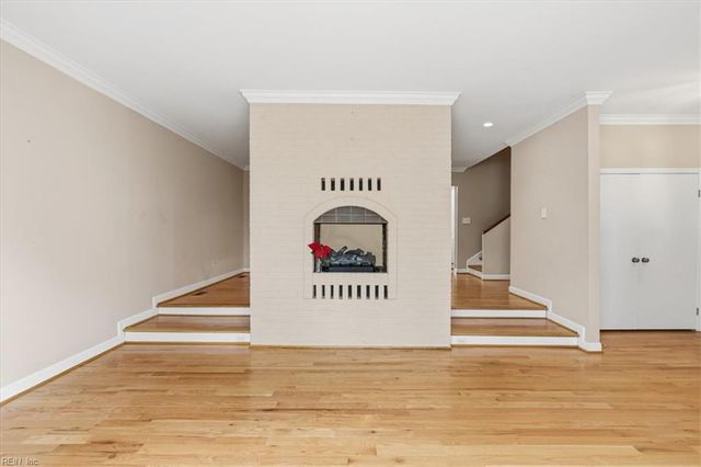 1221 Botetourt GDNS, Norfolk, VA 23517