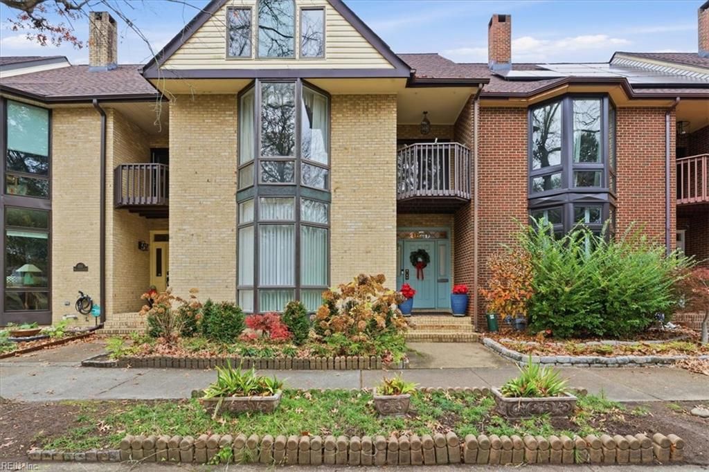 1221 Botetourt GDNS, Norfolk, VA 23517