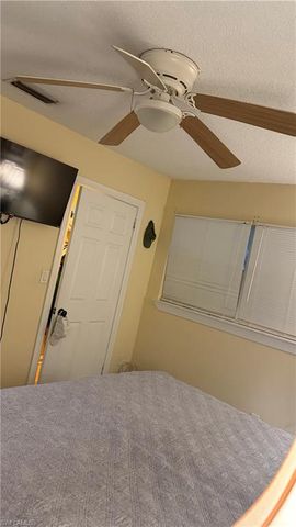 1113 VINEYARD PL, Lehigh Acres, FL 33936