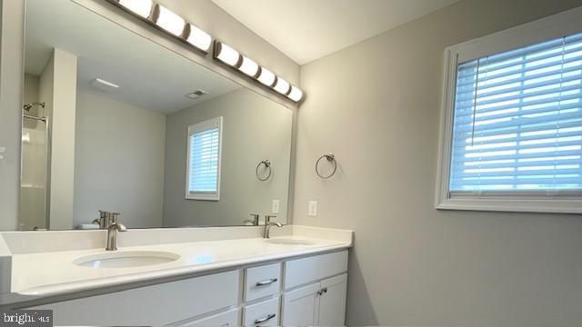 31 W DUCK ST, Front Royal, VA 22630