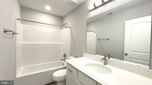 31 W DUCK ST, Front Royal, VA 22630