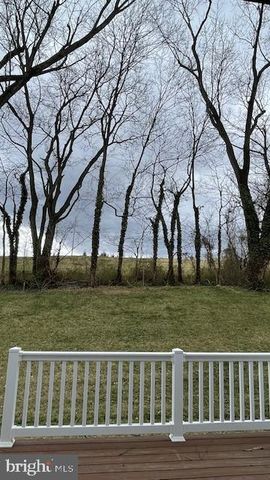 31 W DUCK ST, Front Royal, VA 22630