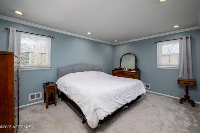 600 Oakwood Avenue, Jackson, NJ 08527