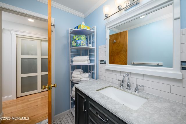 600 Oakwood Avenue, Jackson, NJ 08527