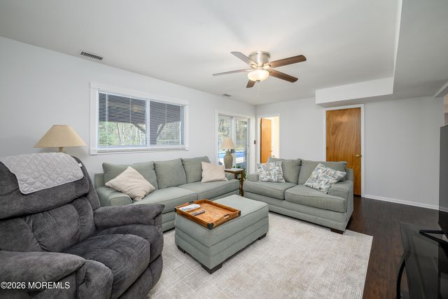 600 Oakwood Avenue, Jackson, NJ 08527