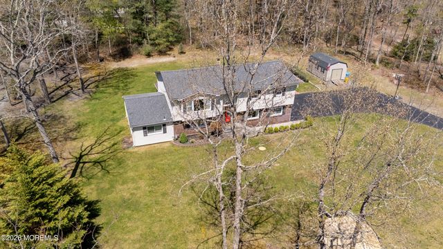 600 Oakwood Avenue, Jackson, NJ 08527