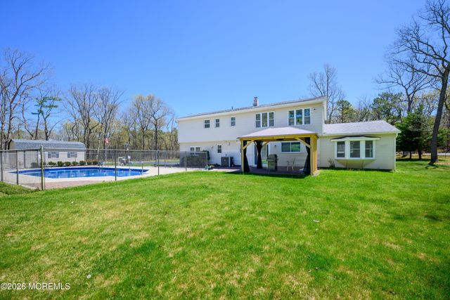 600 Oakwood Avenue, Jackson, NJ 08527
