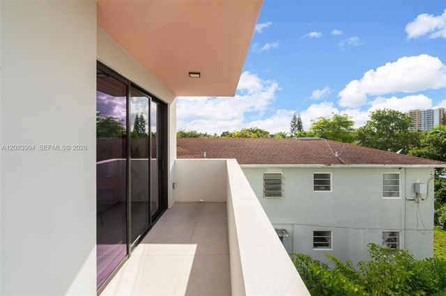 721 SW 11th Street G, Miami, FL 33129