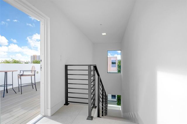 721 SW 11th Street G, Miami, FL 33129