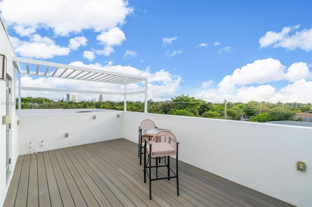 721 SW 11th Street G, Miami, FL 33129