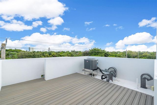 721 SW 11th Street G, Miami, FL 33129