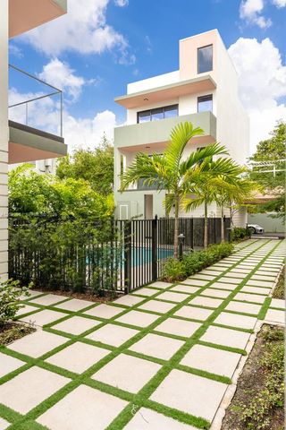 721 SW 11th Street G, Miami, FL 33129