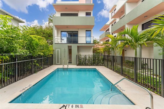 721 SW 11th Street G, Miami, FL 33129