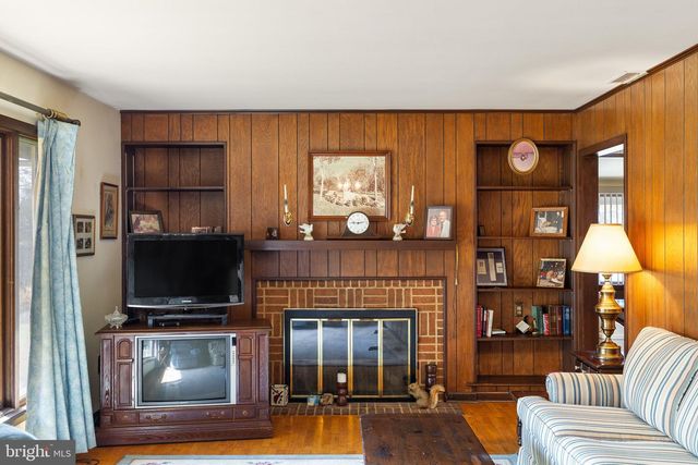 234 HOPEWELL RD, Clear Brook, VA 22624