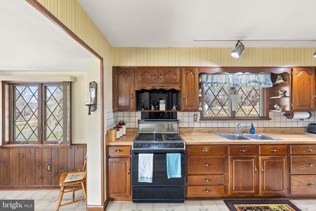 234 HOPEWELL RD, Clear Brook, VA 22624