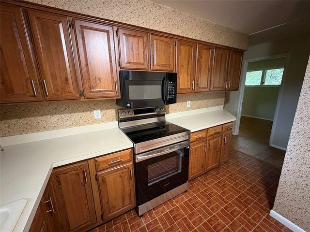570 Marsh Rd Road, Pittsford, NY 14534
