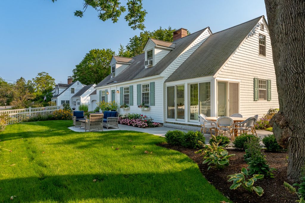 3 Church Street, Kennebunkport, ME 04046 — exterior