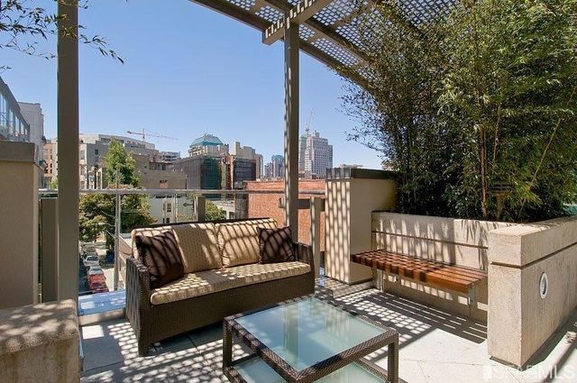 333 1st Street 901, San Francisco, CA 94105