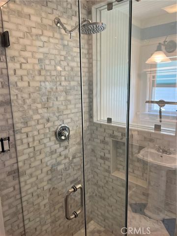 227 Apolena Avenue, Newport Beach, CA 92662