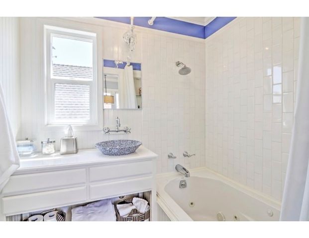 227 Apolena Avenue, Newport Beach, CA 92662