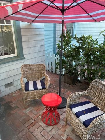 227 Apolena Avenue, Newport Beach, CA 92662