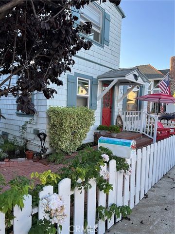 227 Apolena Avenue, Newport Beach, CA 92662