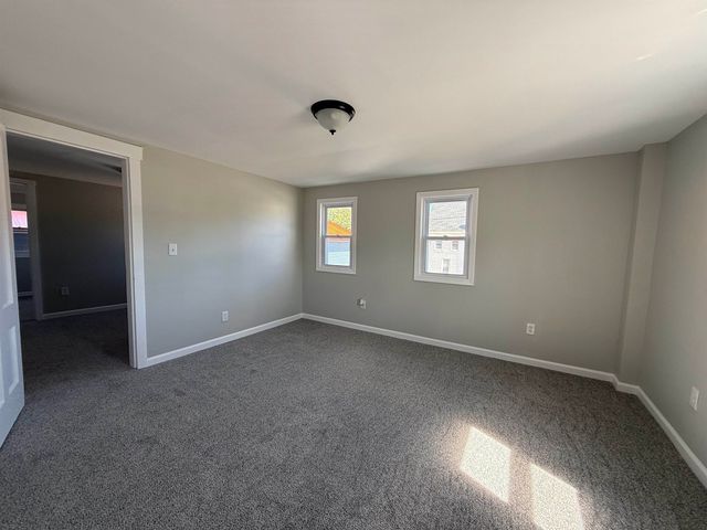 331 Parade Road, Barnstead, NH 03218