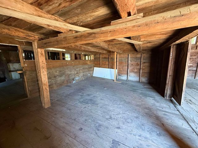 331 Parade Road, Barnstead, NH 03218