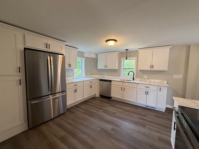 331 Parade Road, Barnstead, NH 03218
