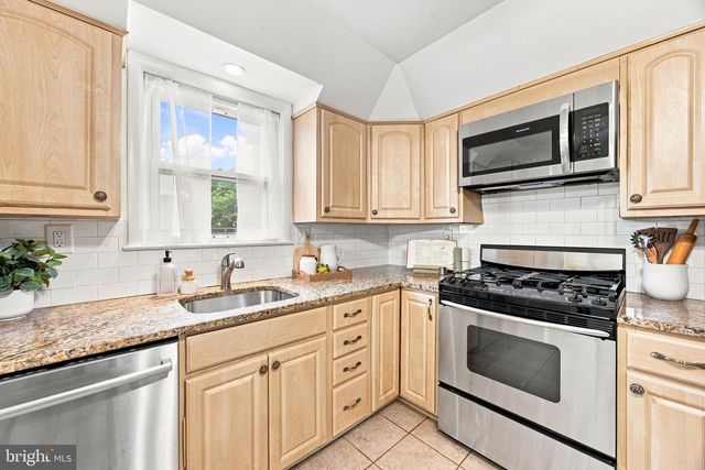 567 BROOK RD, Baltimore, MD 21286