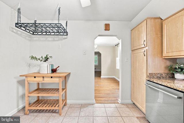 567 BROOK RD, Baltimore, MD 21286
