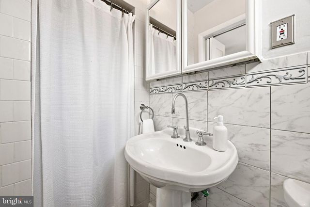 567 BROOK RD, Baltimore, MD 21286