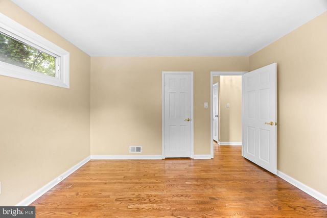 567 BROOK RD, Baltimore, MD 21286