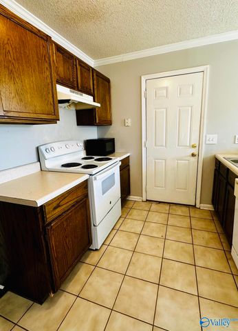199 Tanner Point Drive, New Market, AL 35761