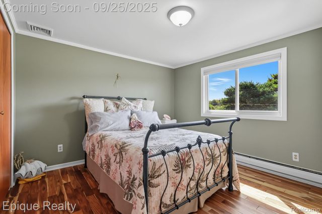 6742 Marsh Road, Cottrellville Township, MI 48039