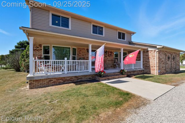 6742 Marsh Road, Cottrellville Township, MI 48039