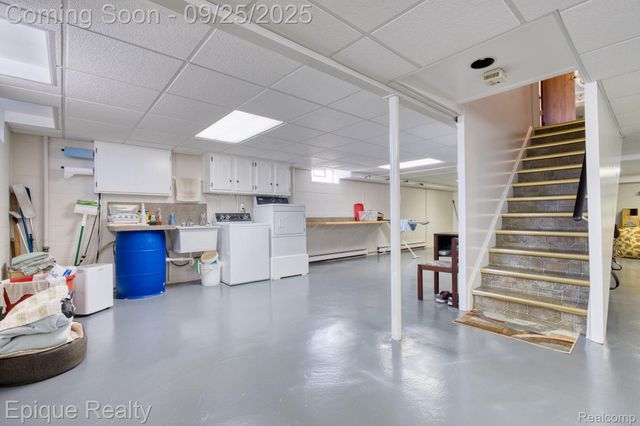 6742 Marsh Road, Cottrellville Township, MI 48039