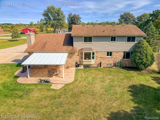 6742 Marsh Road, Cottrellville Township, MI 48039
