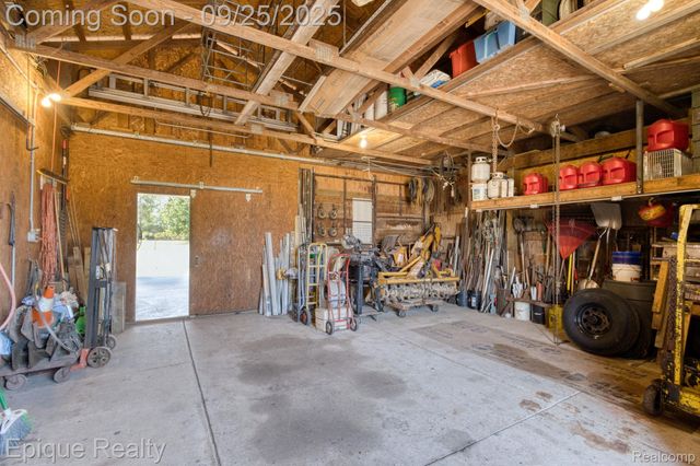 6742 Marsh Road, Cottrellville Township, MI 48039