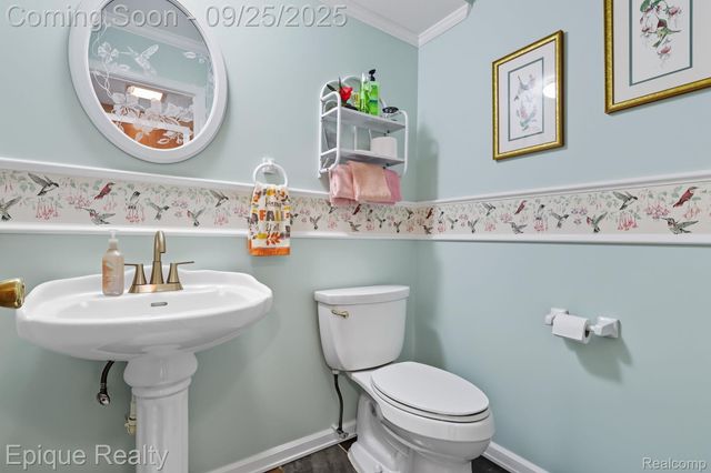 6742 Marsh Road, Cottrellville Township, MI 48039