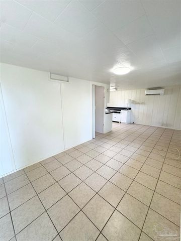 1318 Wilson Ave A, Pensacola, FL 32507