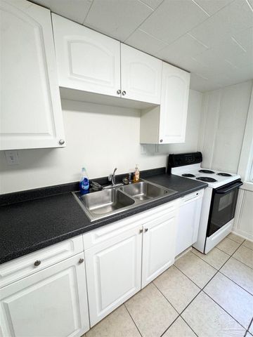 1318 Wilson Ave A, Pensacola, FL 32507