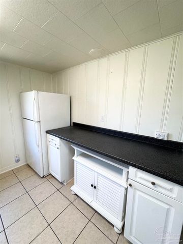1318 Wilson Ave A, Pensacola, FL 32507