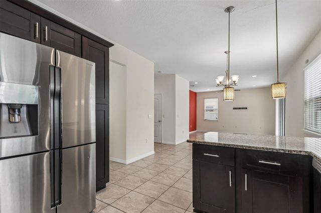 6105 MERRIFIELD DRIVE, Zephyrhills, FL 33541