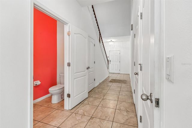 6105 MERRIFIELD DRIVE, Zephyrhills, FL 33541