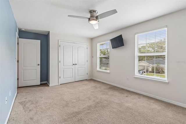 6105 MERRIFIELD DRIVE, Zephyrhills, FL 33541