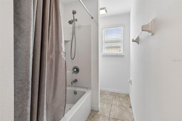 6105 MERRIFIELD DRIVE, Zephyrhills, FL 33541