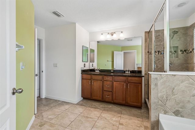 6105 MERRIFIELD DRIVE, Zephyrhills, FL 33541