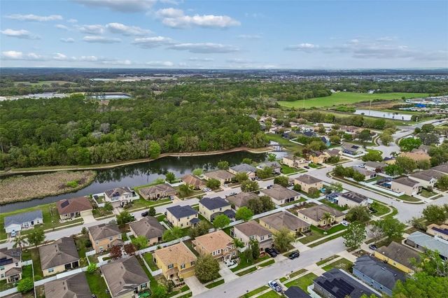 6105 MERRIFIELD DRIVE, Zephyrhills, FL 33541